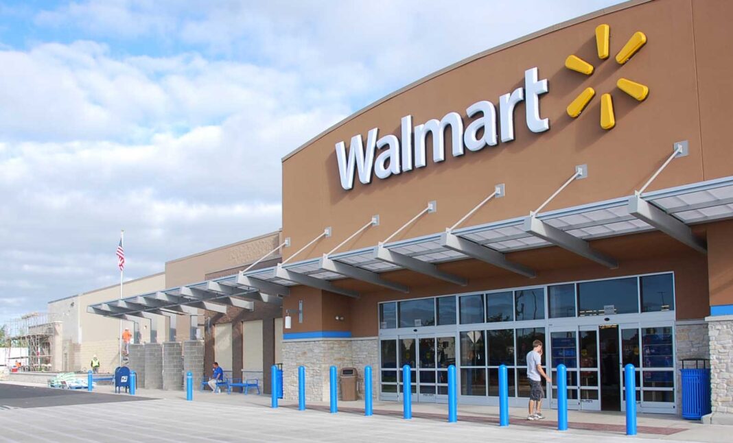 Walmart interpone amparo vs Ley Antitabaco