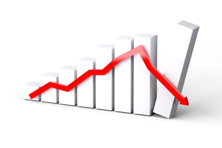Alertan que economía mexicana podría caer hasta 3% si se consuman aranceles