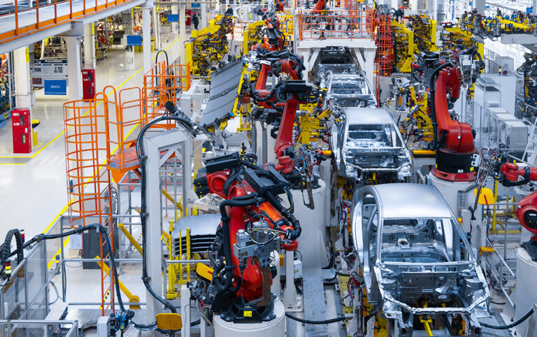 Industria automotriz en México, residente ante desafíos arancelarios