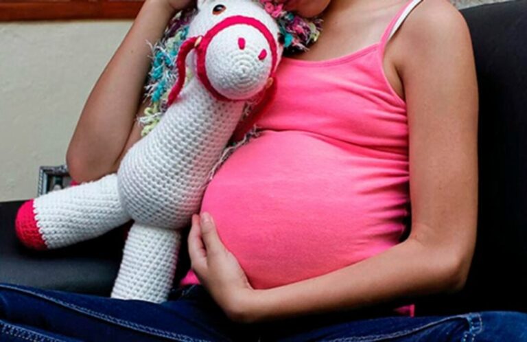 En México, 960 niñas entre 10 y 14 años de edad se convierten en madres cada mes