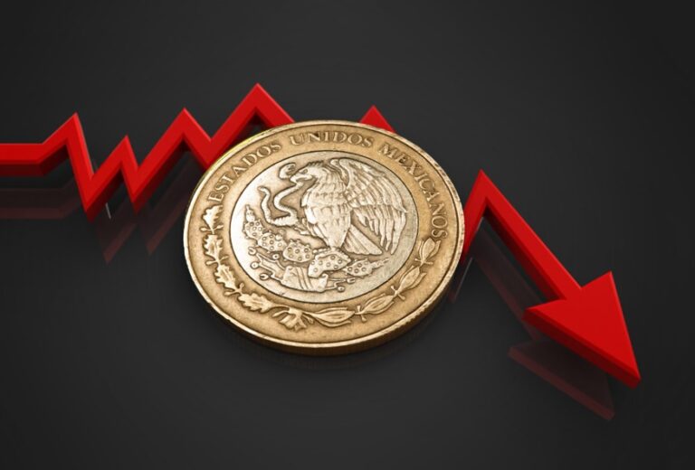 Alerta Fitch Ratings que economía mexicana podría caer en recesión este año