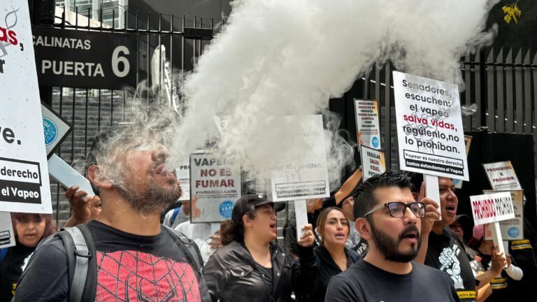 Urge incluir regulación para vaporizadores dentro de las leyes secundarias de la reforma constitucional