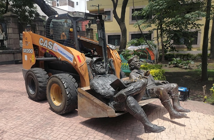 Líderes y autoridades 4T, molestos por el retiro de las estatuas del dictador cubano Fidel Castro y Ernesto “Che” Guevara