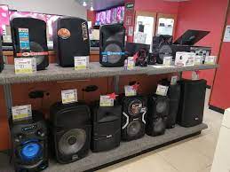 Compara precios: Costo de una marca de bocina con diferencias de 61% / Por Alejandro Durán