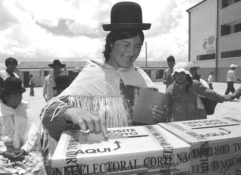 Apuntes del naufragio en Bolivia / Por René González