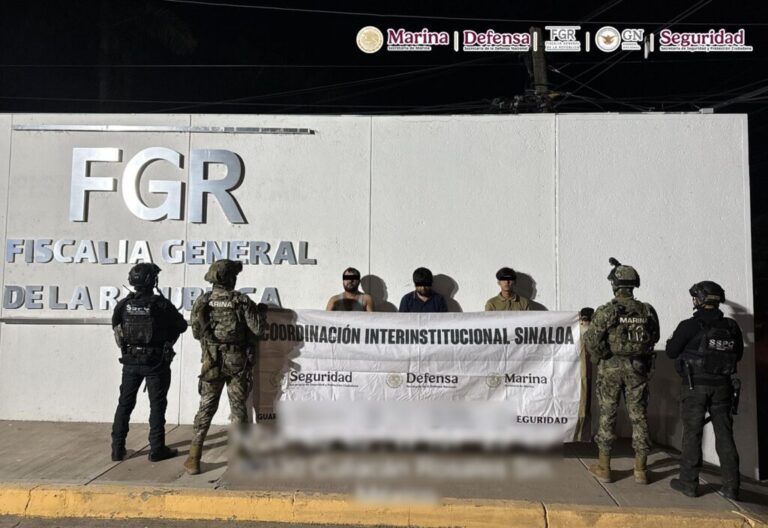 En Sinaloa, detienen a 3 hombres armados tras repeler agresión en