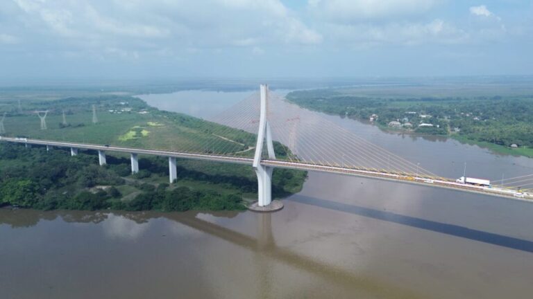 Avanza en Veracruz rehabilitación del primer puente atirantado del país; construido hace 40 años