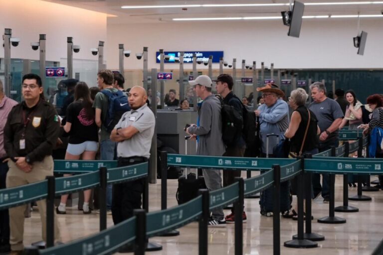 Supera Quintana Roo expectativas en arribo de turistas en Semana Santa