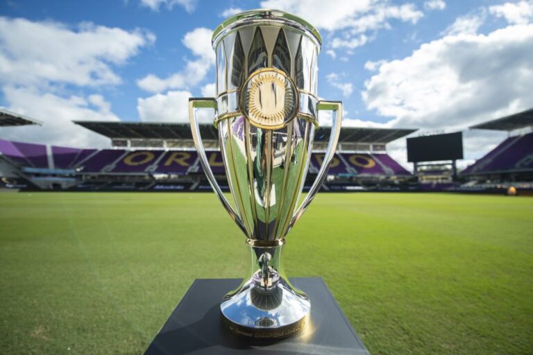 ¿Cuándo fue la última final de la CONCACAF Champions Cub protagonizada por equipos mexicanos”