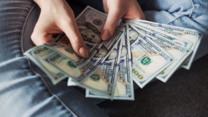 DOLAR-FORO-Unsplash-678x381-1