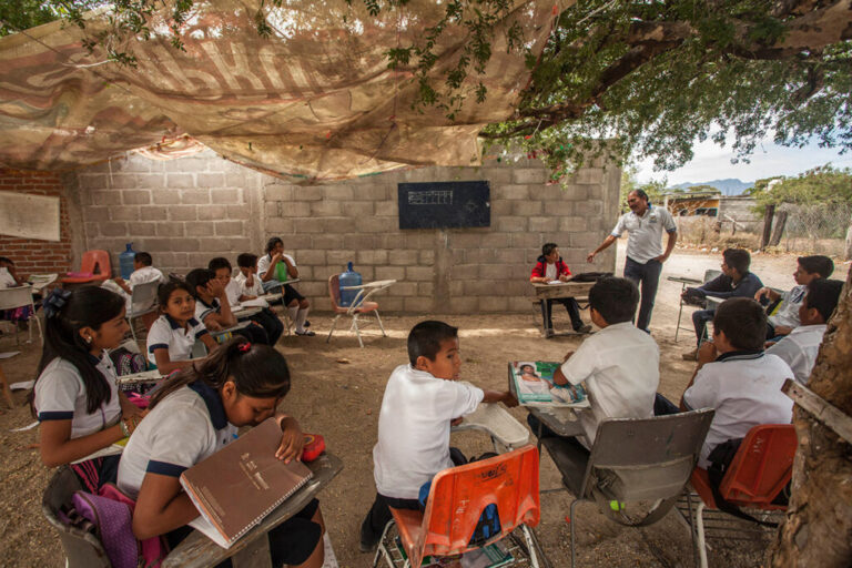 Recursos para escuelas se entregarán directamente. Al sindicato, nunca: Sheinbaum / Por Diana Domínguez