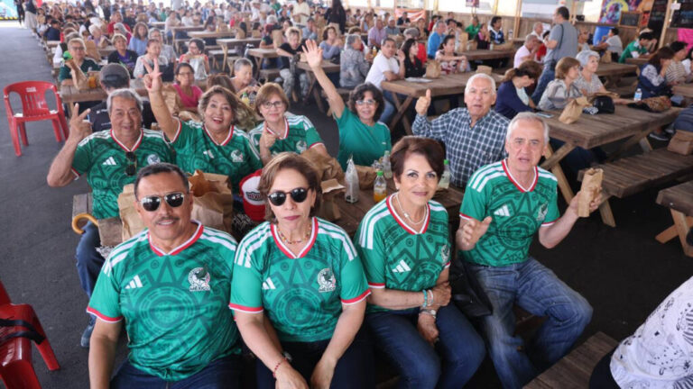 Disfrutan mil 200 adultos mayores, niños y personas con discapacidad del Zona Fest Querétaro