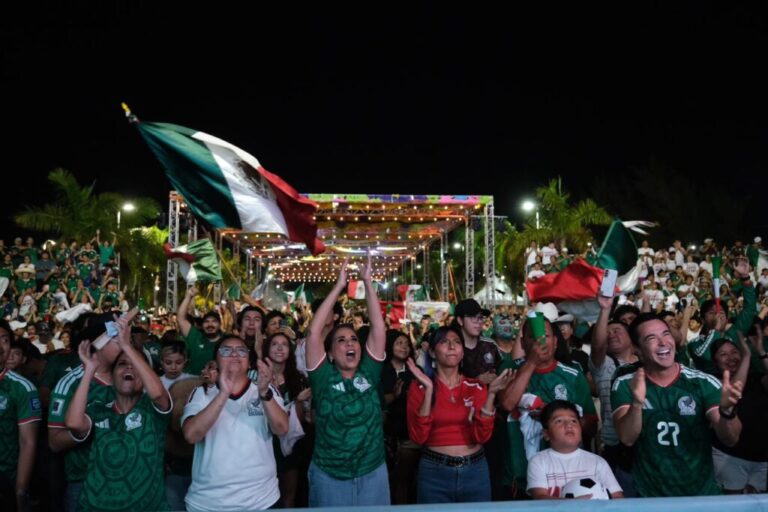 Viven en Isla Mujeres y Cancún la pasión mundialista en los Fut Fest