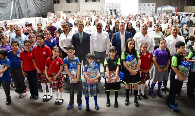 Arranca Secretaría de Educación y Deporte de Chihuahua distribución de más de 4.4 millones de libros de texto